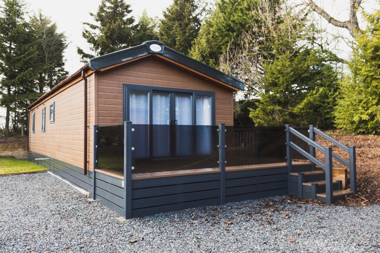 Atlas Ovation Lodge Auchterarder Esterno foto